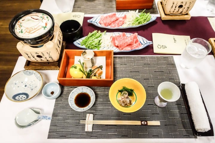 【滋賀】超近京都的溫泉旅館 雄琴溫泉びわ湖花街道