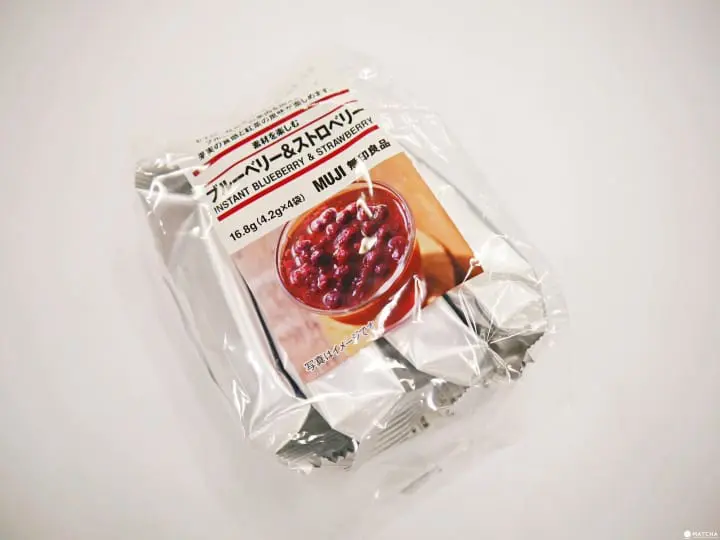 无印蓝莓草莓果肉红茶包装