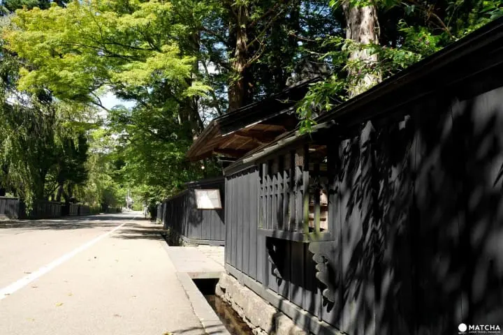 角館武家屋敷外牆小窗