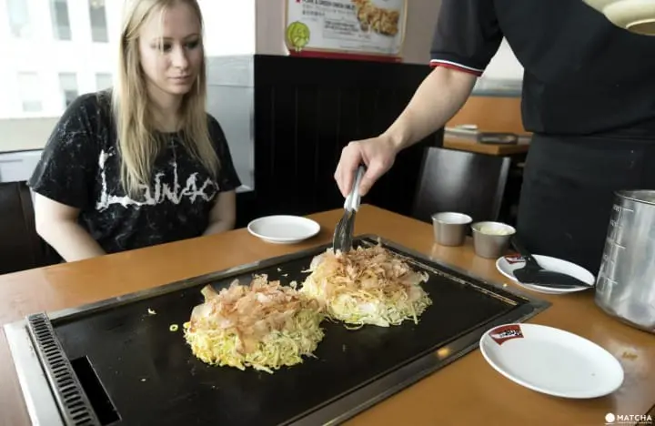 Okonomiyaki Tsuruhashi Fugetsu - Osaka Comfort Food With A Great View