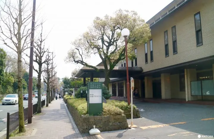 専門誌でランクインした通好みの日本庭園！京都御所のお隣・京都平安ホテルの庭を訪ねて