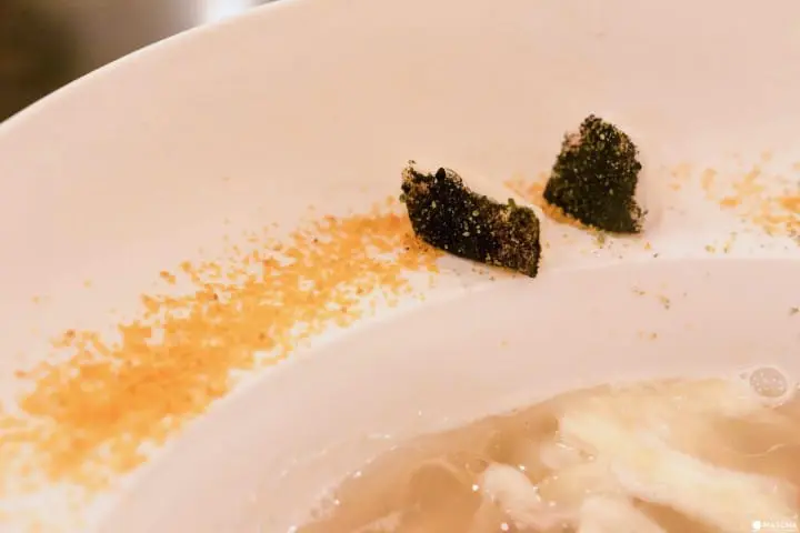 MENSHO潮らーめんのカラスミとホタテのコンフィ