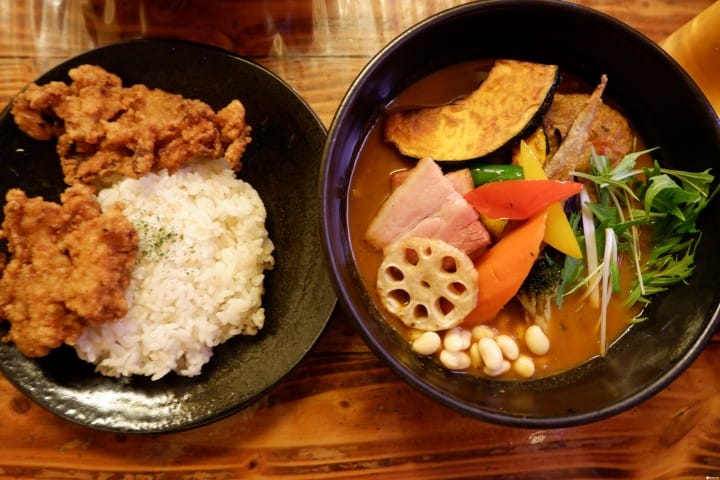 Rojiura Curry SAMURAI ซุปคาเร่ร้านอร่อยของซัปโปโร (Sapporo, Hokkaido)