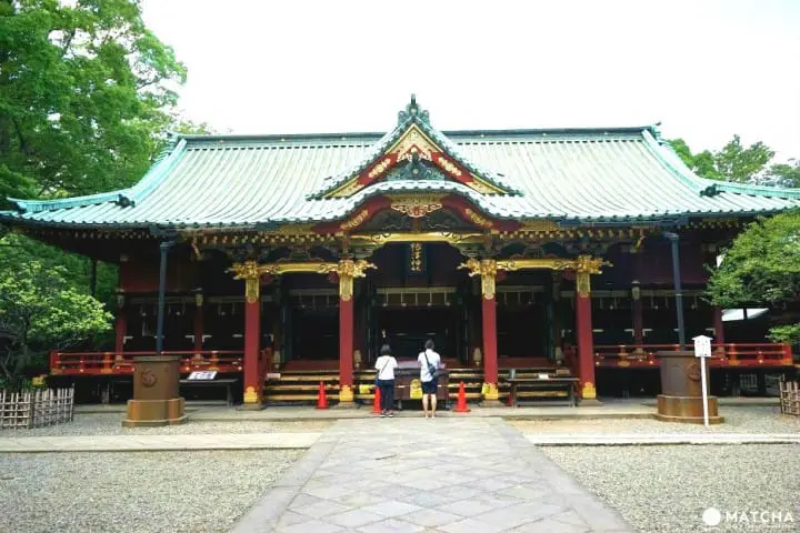 A Flower Paradise In Tokyo! The Azalea Festival At Nezu Shrine
