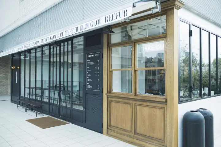 GLOUGLOU REEFUR外观