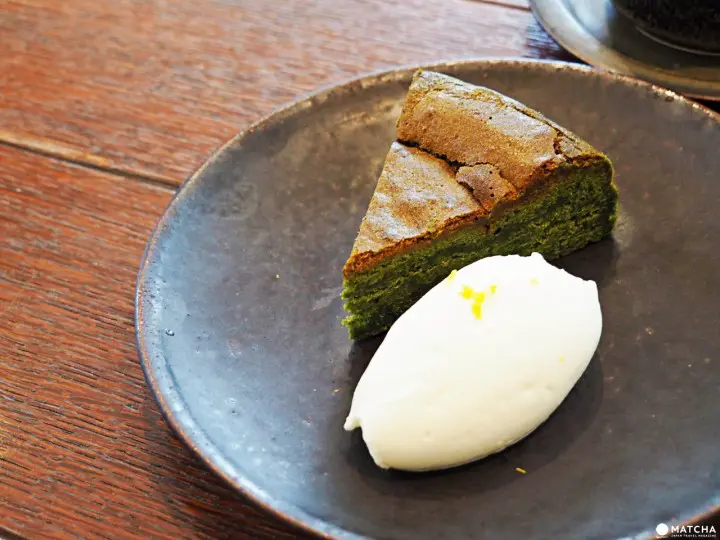 GLOUGLOU REEFUR抹茶白巧克力蛋糕