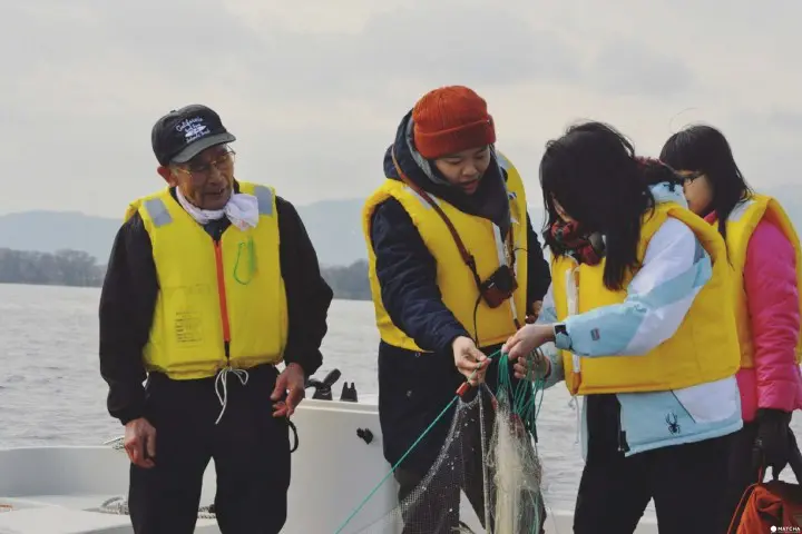 琵琶湖的捕鱼体验