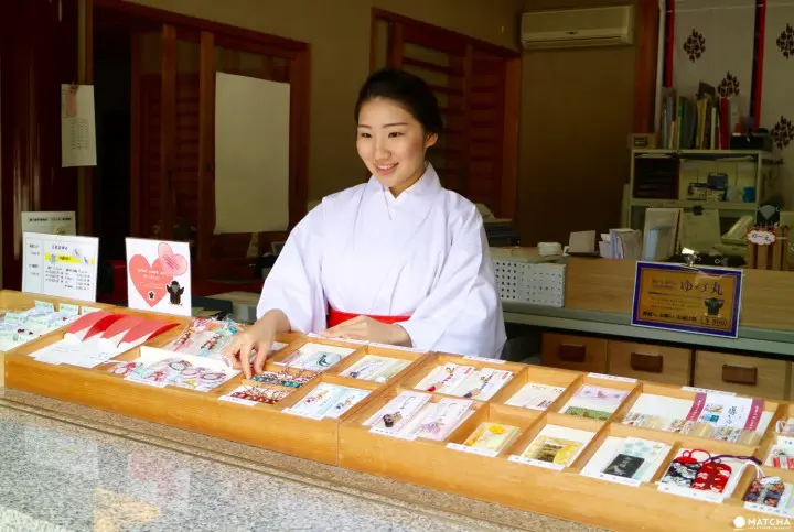 スケートファンもサッカーファンも參拝に訪れる神戸御影の弓弦羽神社