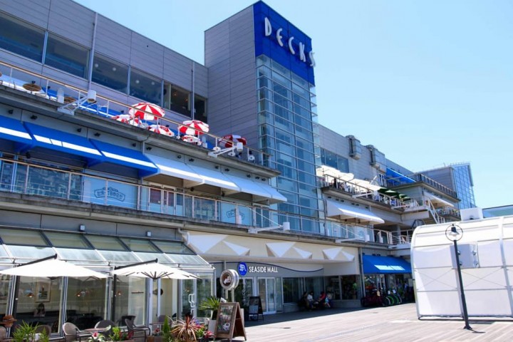 DECKS東京Beach