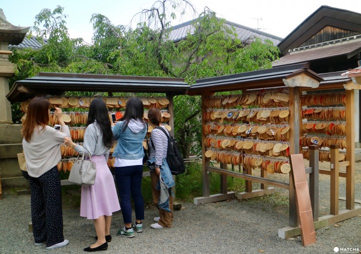 Yuzuruha Shrine in Mikage, Kobe: Visited By Both Figure Skating And Soccer Fans!