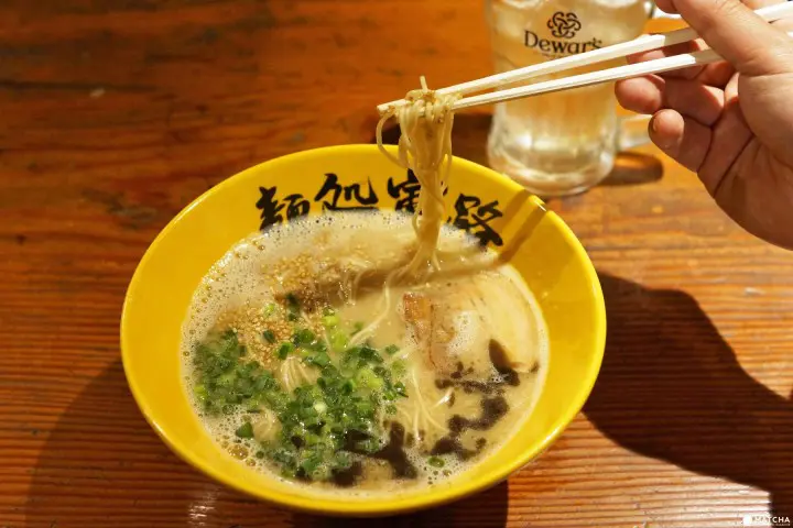 Barhopping And Ramen By Mt. Fuji - Explore Shinsekai Kanpai Street