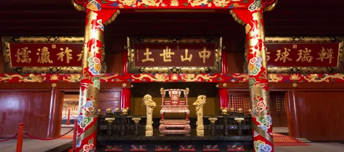 夏之沖繩 – 歷史文化散策之旅