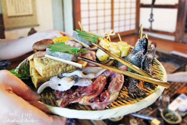 富士山下!到百年茅葺屋享傳統端爐燒:山麓園 Sanrokuen