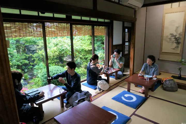 『鎌倉』隱身鐵道旁的祕境甘味處——無心庵