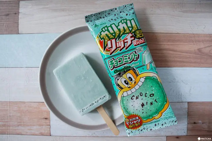 ขนมรส Chocolate Mint หอมเย็นรับร้อน หาซื้อได้ตามร้านสะดวกซื้อในญี่ปุ่น