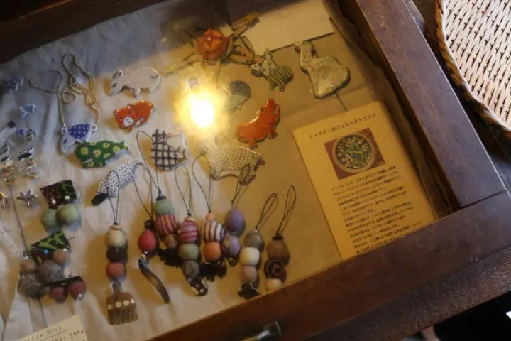 京都・中京，町家咖啡馆与迷人松饼香：雨林舍