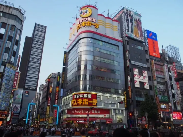 มาญี่ปุ่นหน้าร้อนต้องซื้ออะไร!? รวมข้อมูล Summer Sale ของร้านดังไว้ที่นี่แล้ว!