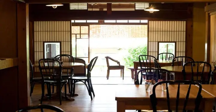 春天的海边最棒了！东京近郊神奈川县内 ⋯⋯“#海洋派”必推咖啡厅☕️3选