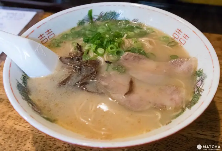 กูรูราเม็งขอบอก! แนะนำ 8 ราเม็งอร่อยขั้นเทพในฮาคาตะ ฟุกุโอกะ (Hakata, Fukuoka)