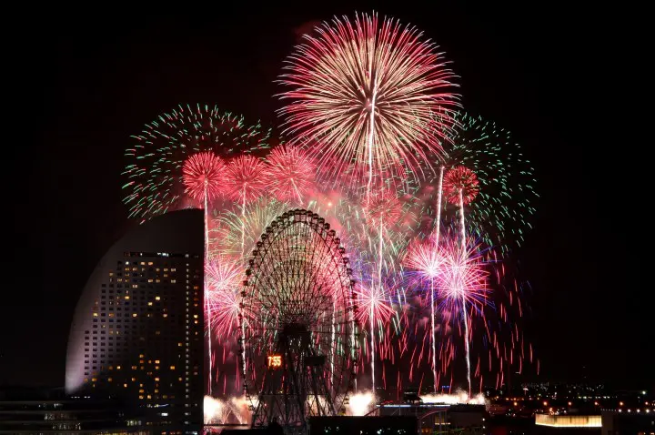 รวมงานดอกไม้ไฟหน้าร้อนในญี่ปุ่นแบ่งตามวันจัดงาน เลือกวันที่ตรงกับแผนเที่ยวได้เลย! (ฉบับคันโต)