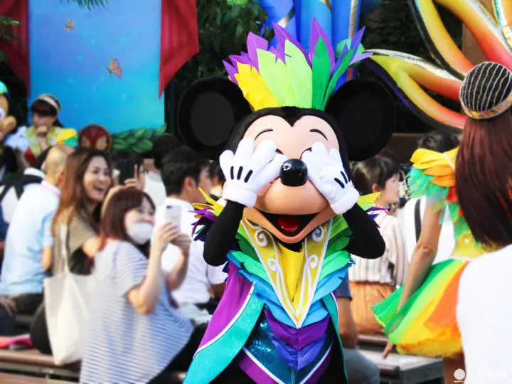 迪士尼乐园限定表演秀！Let’s Party 米奇