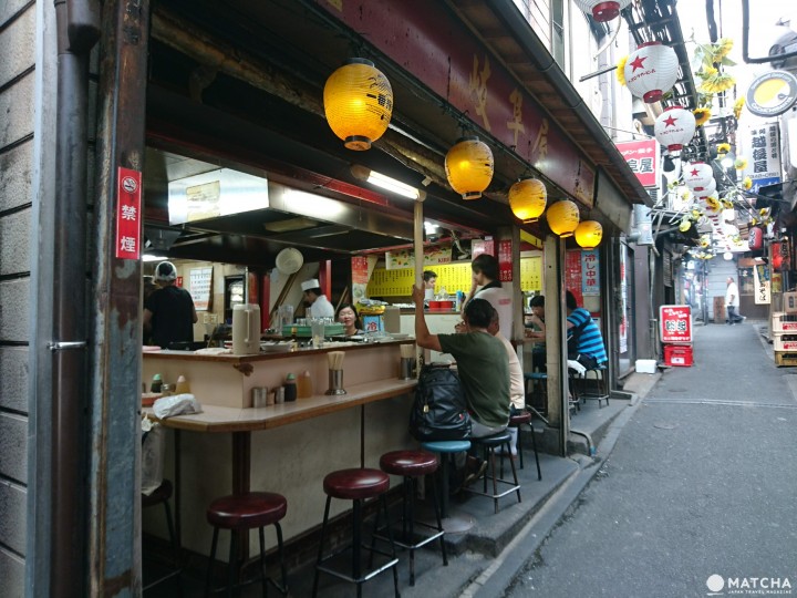 到新宿回憶橫丁跟著上班族吃便宜好料