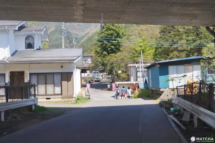 富士山・桜・五重塔が揃った“The Japan”な絶景スポット「忠霊塔」の楽しみ方