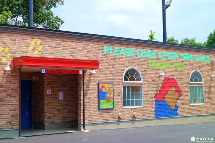 世界唯一一个的帕丁顿熊主题乐园已在相模湖森林游乐园开幕！机动游戏、烧烤场、温泉设施齐备，最适合一家大小来玩了！