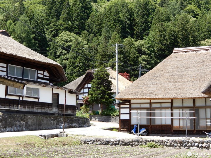 Enjoy the beauty and serenity of rural Fukushima’s Minami-Aizu area and step back in time while strolling through a secluded, century old farming hamlet of Maezawa
