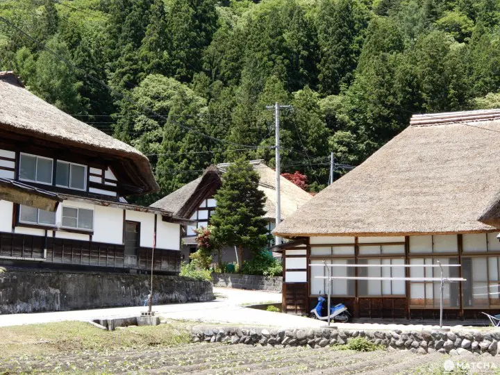 Enjoy the beauty and serenity of rural Fukushima’s Minami-Aizu area and step back in time while strolling through a secluded, century old farming hamlet of Maezawa 