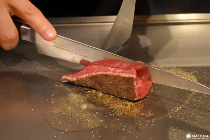 มื้อเที่ยงสุดหรูด้วยเนื้อโกเบกิวราคาน่าคบที่เท็ปปันยากิ Kobe Tanryu