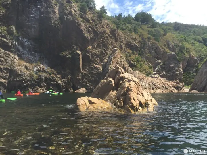 下望25公尺海底世界 『鳥取』浦富海岸獨木舟攻略