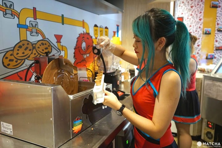 Cookie Time - Edible Cookie Dough, Freakshakes And Karaoke In Harajuku