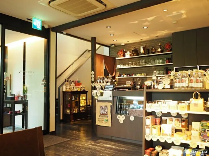 金澤屋咖啡本店一樓