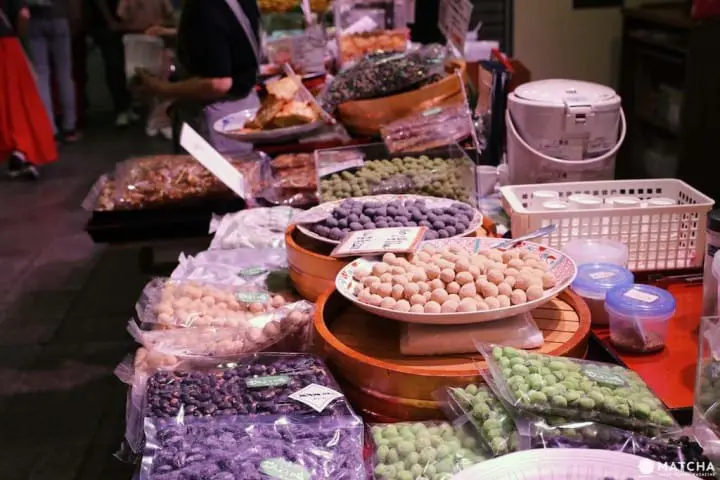 跟著京都在地人逛逛錦市場必去特色店