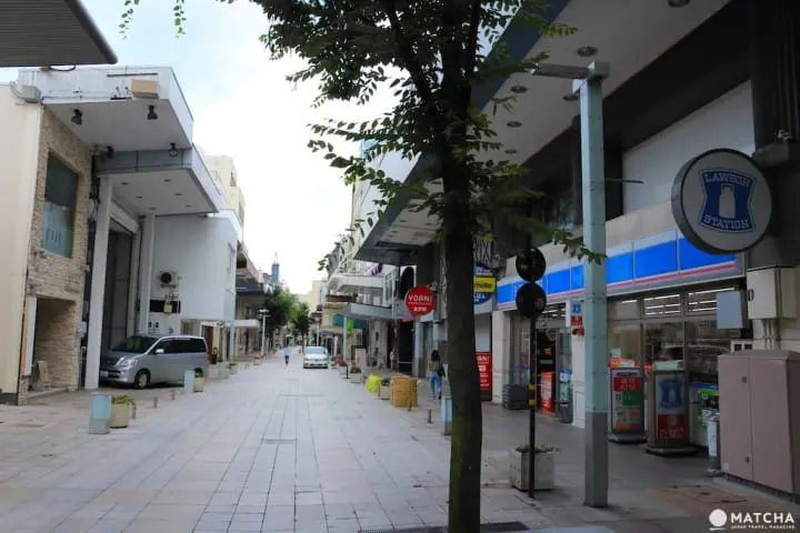 [金澤] 藏身於商店街中的低調日式極簡風民宿-KANAME HOSTEL