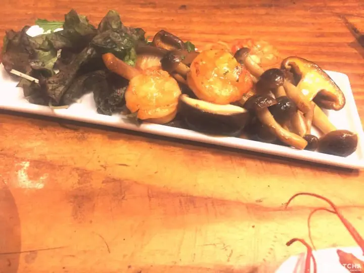 『大阪』居酒屋 現抓的最鮮 自己的螯蝦自己抓 