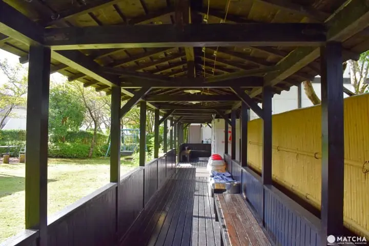 มาสก์โคลนธรรมชาติในออนเซ็นที่ ซากุระ ซากุระ ออนเซ็น ในคิริชิมะ จังหวัดคาโกชิมะ (Kirishima, Kagoshima)