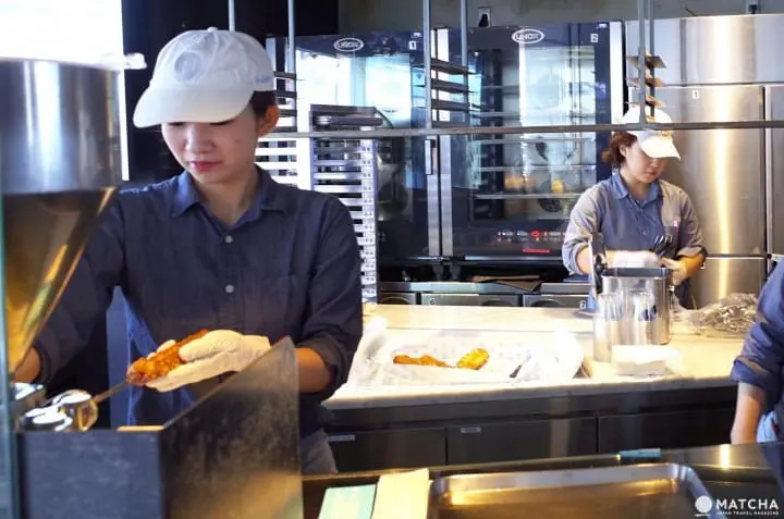 CROQUANT CHOU ZAKUZAKU - Crunchy Freshly Made Cream Puff Sticks