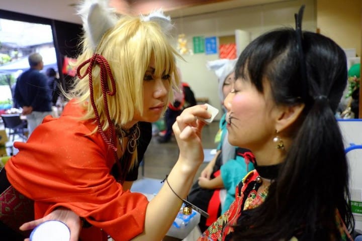 The Kagurazaka Bakeneko Festival - Become A Cat And Join The Parade