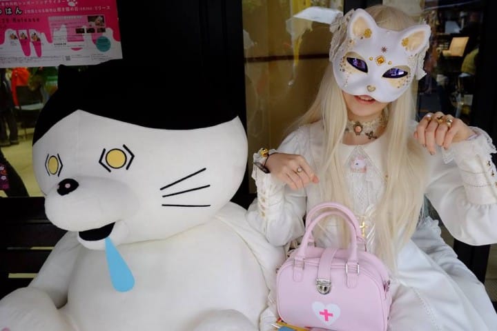 The Kagurazaka Bakeneko Festival - Become A Cat And Join The Parade