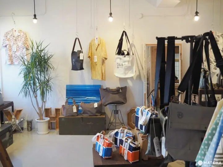 横滨帆布鞄内观