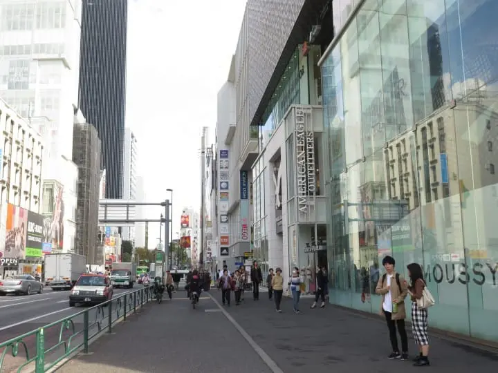 【東京】坐巴士漫遊山手線！都營巴士1日券「美景、美食、購物」一次滿足