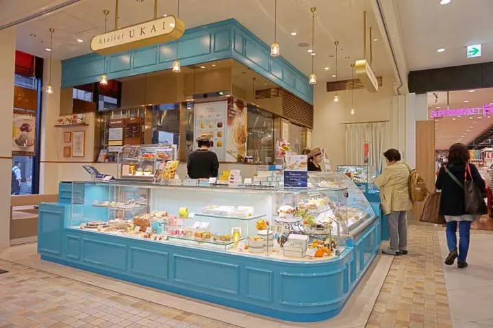 แพลนเที่ยวครึ่งวันในโตเกียว! ไหว้พระอายุพันกว่าปี จิบกาแฟกับภูตผี พร้อมช้อปปิ้ง!