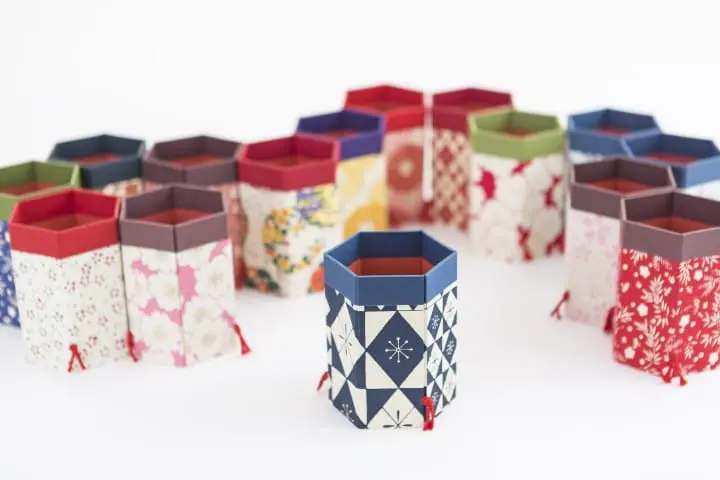 榛原和紙舖 六角筆筒