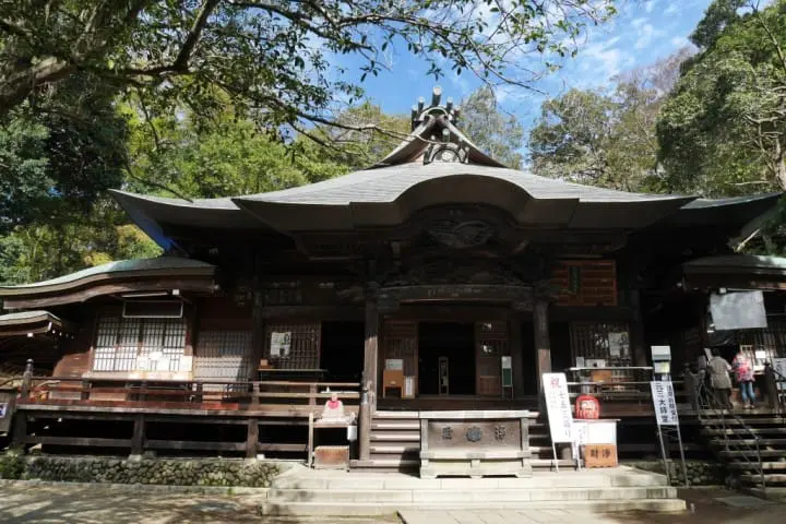 坐擁自然綠意、人文咖啡香，在調布偷得浮生半日閒！