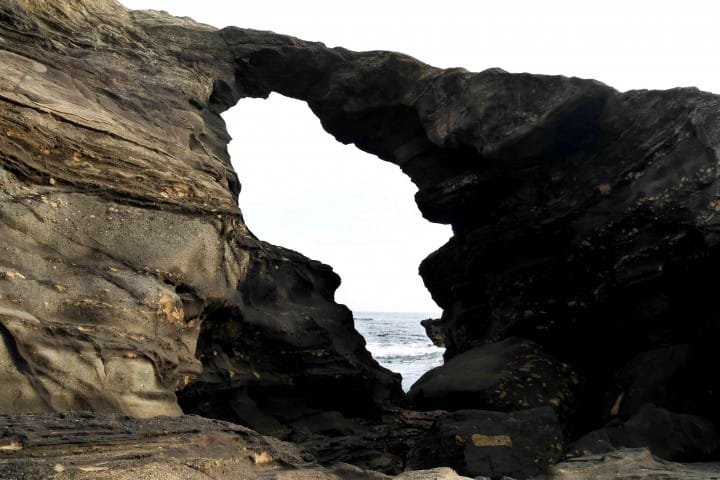 城島馬背洞