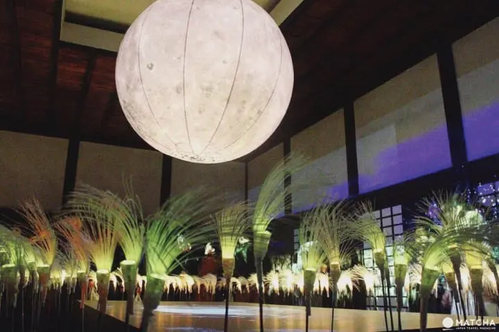 FLOWERS BY NAKED花薄