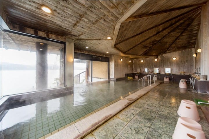 Hawai Onsen - Explore Tottori's Winter Pleasures And Hot Springs