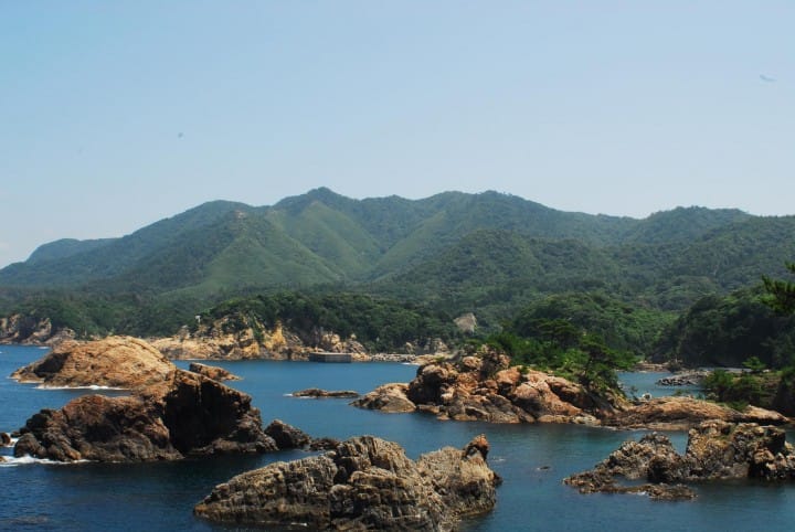 島国日本の自然を堪能するなら、海を望める「国立公園」へ